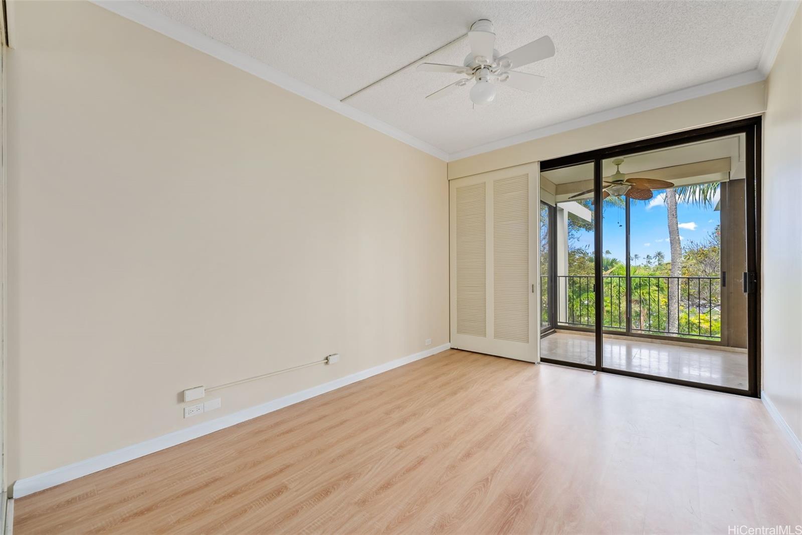 4999 Kahala Ave Honolulu - Rental - photo 11 of 22