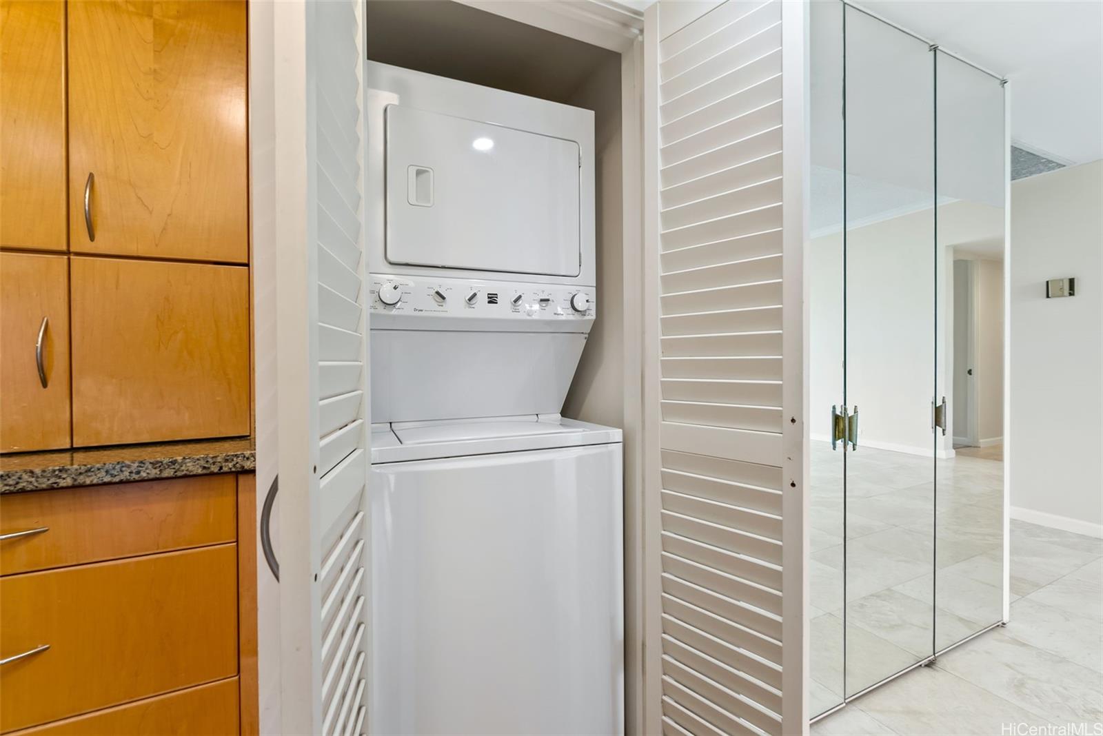 4999 Kahala Ave Honolulu - Rental - photo 18 of 22