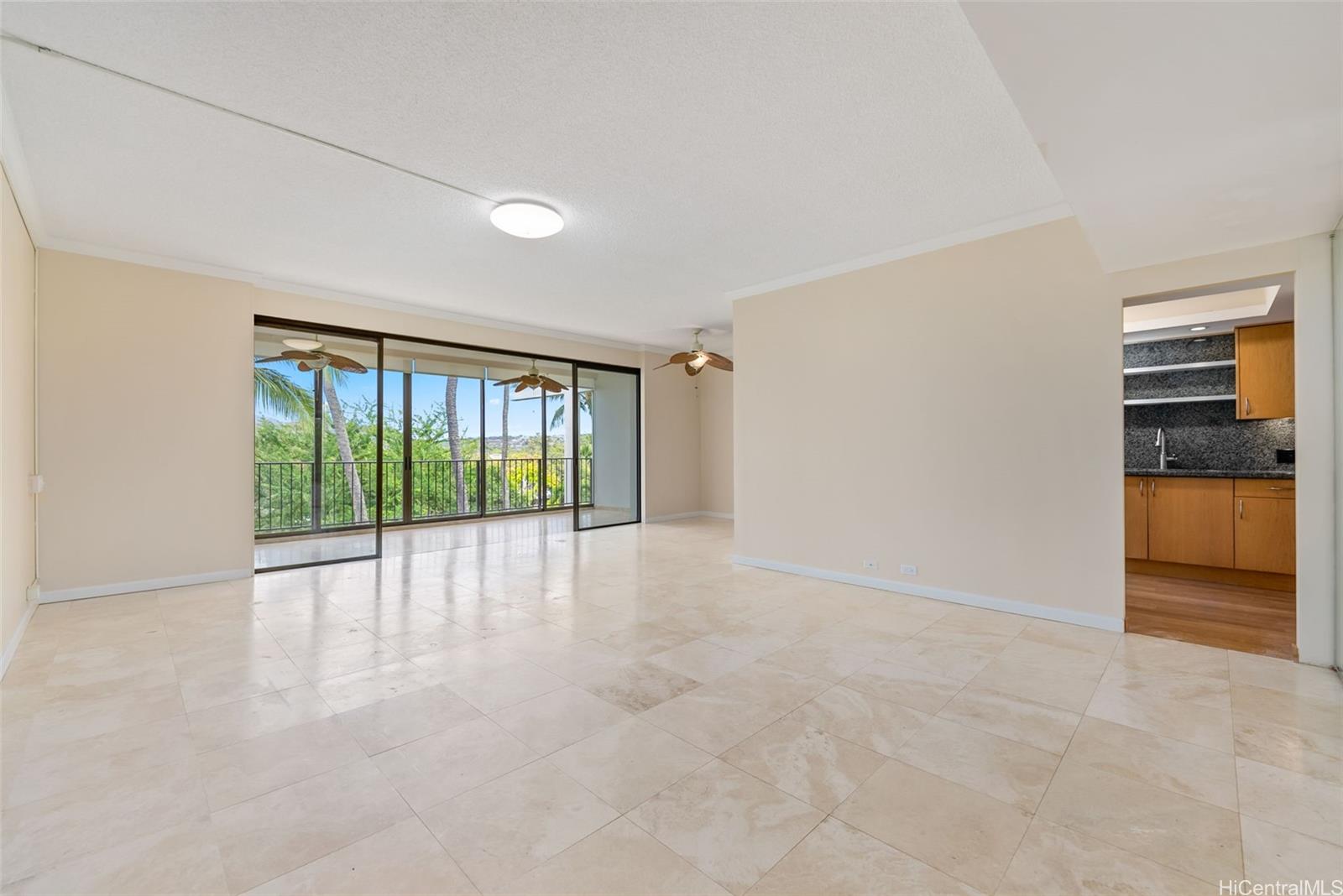 4999 Kahala Ave Honolulu - Rental - photo 5 of 22