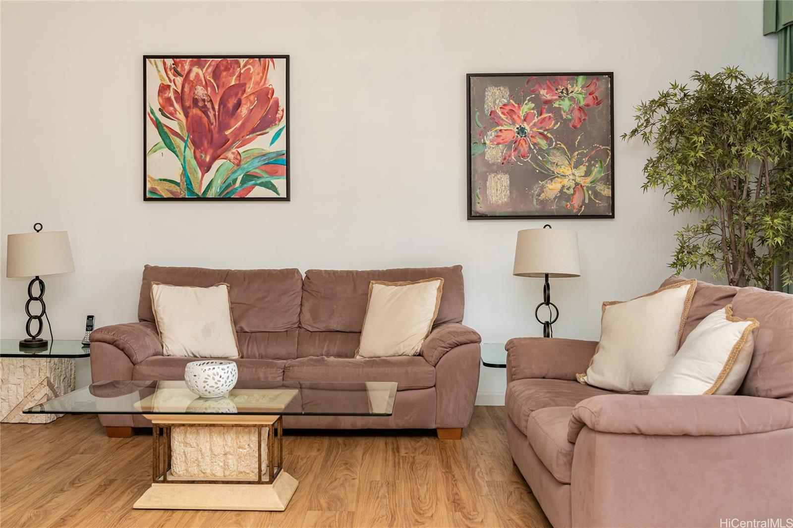 4999 Kahala Ave Honolulu - Rental - photo 2 of 19