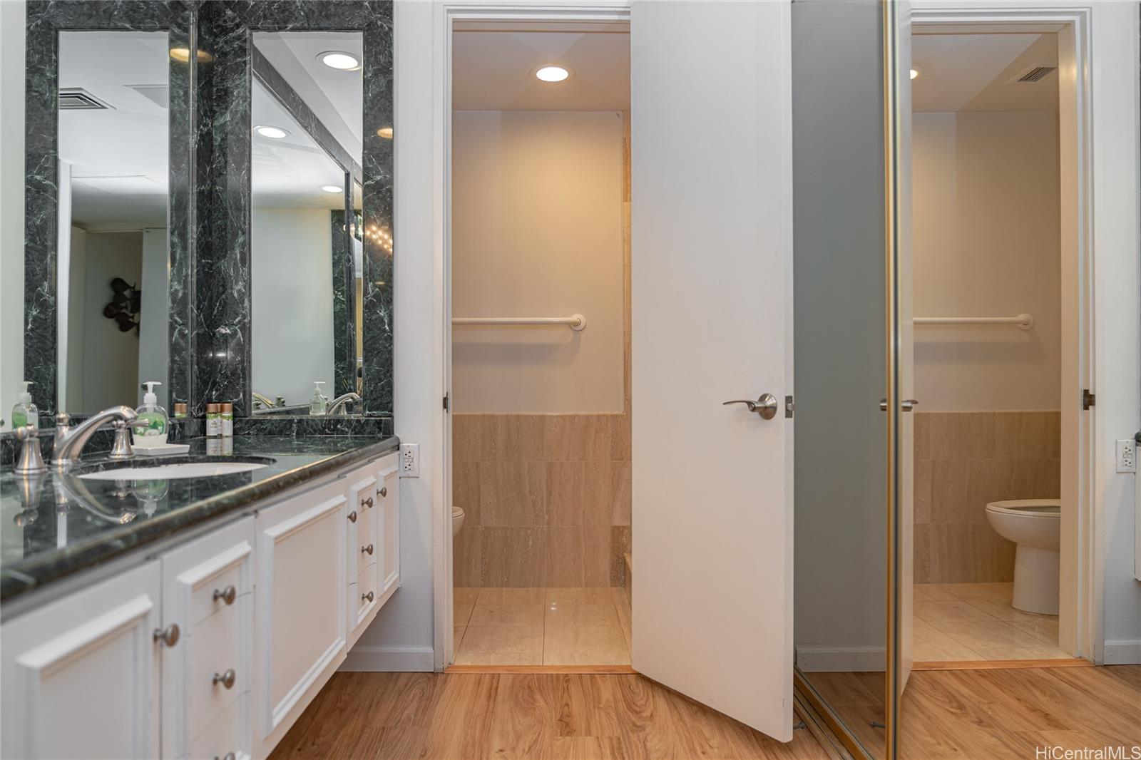 4999 Kahala Ave Honolulu - Rental - photo 12 of 19