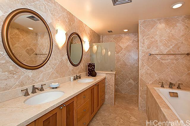 4999 Kahala Ave Honolulu - Rental - photo 9 of 14