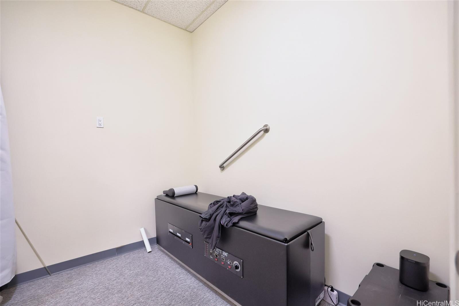 50 S Beretania St Honolulu Oahu commercial real estate photo11 of 14