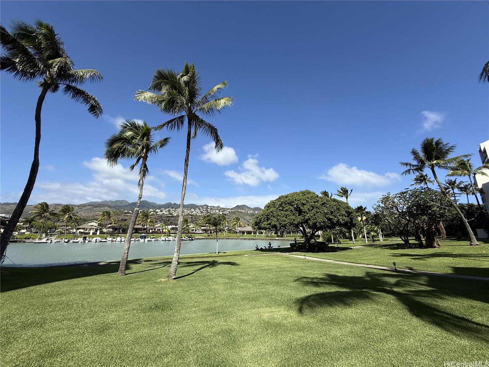 Esplanade condo # 13H, Honolulu, Hawaii - photo 18 of 21