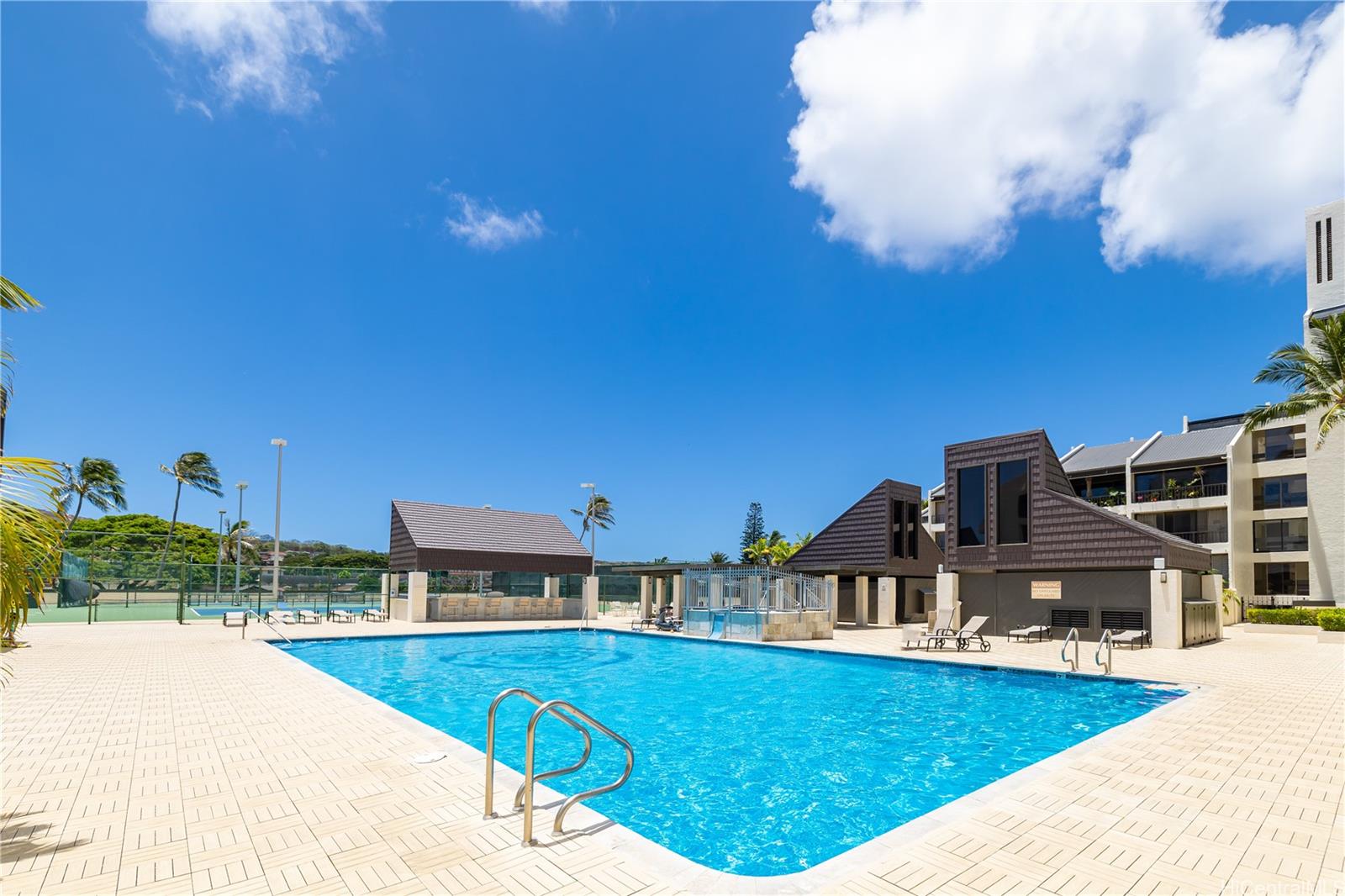 Esplanade condo # 14C, Honolulu, Hawaii - photo 20 of 25