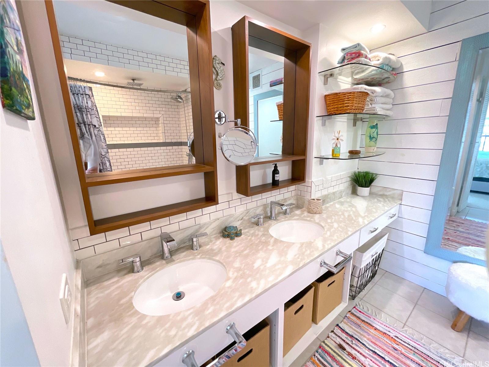 Esplanade condo # 14C, Honolulu, Hawaii - photo 10 of 25