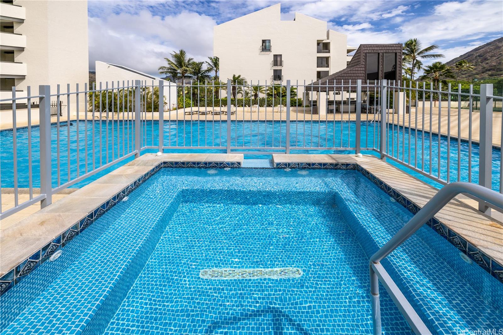 Esplanade condo # 16G, Honolulu, Hawaii - photo 15 of 25