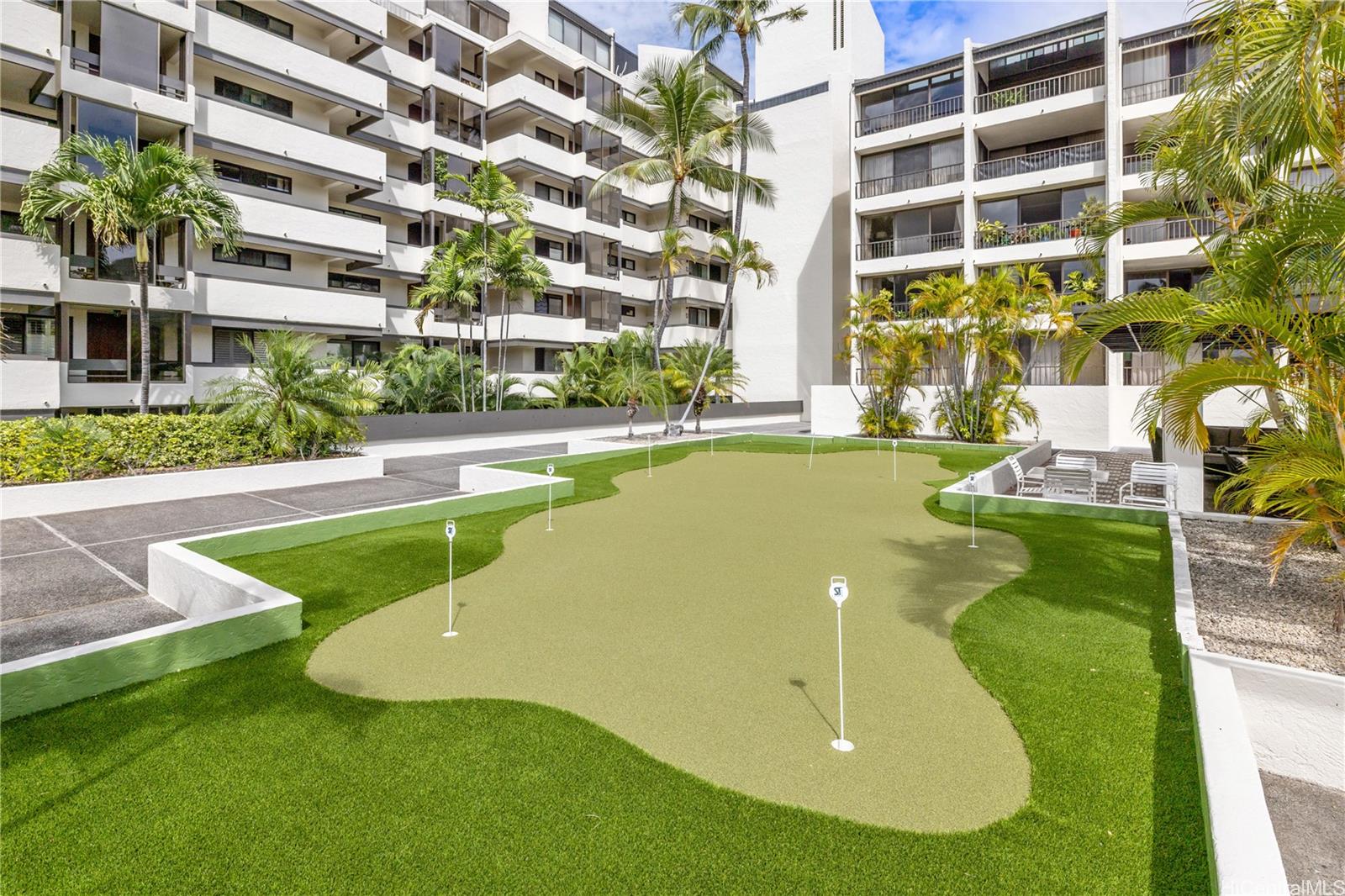 Esplanade condo # 16G, Honolulu, Hawaii - photo 17 of 25