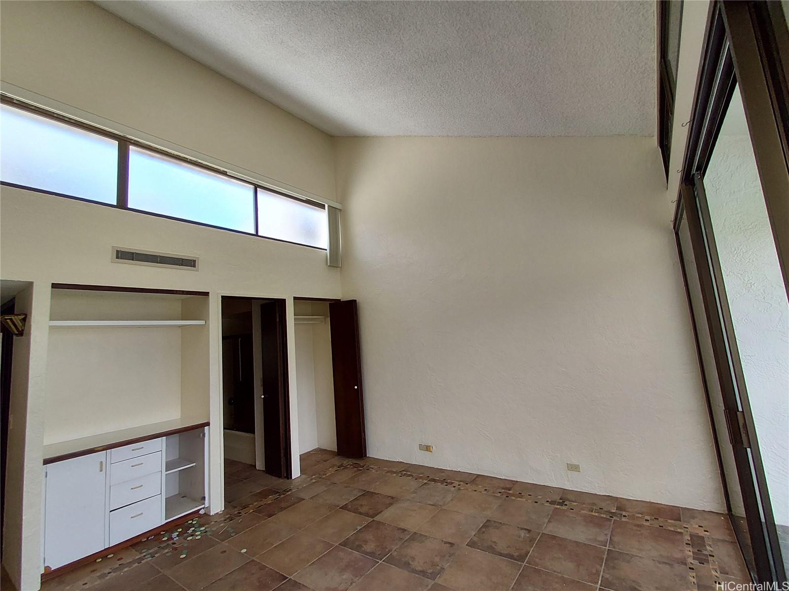 Esplanade condo # 18C, Honolulu, Hawaii - photo 12 of 22