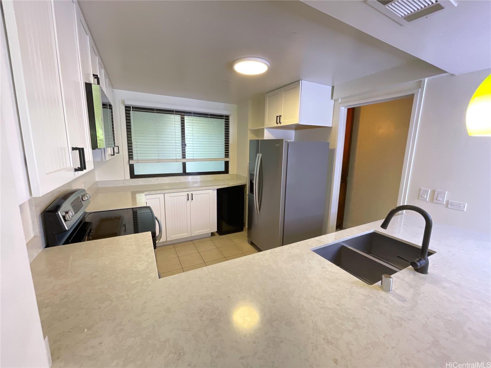 500 Lunalilo Home Road Honolulu - Rental - photo 3 of 25