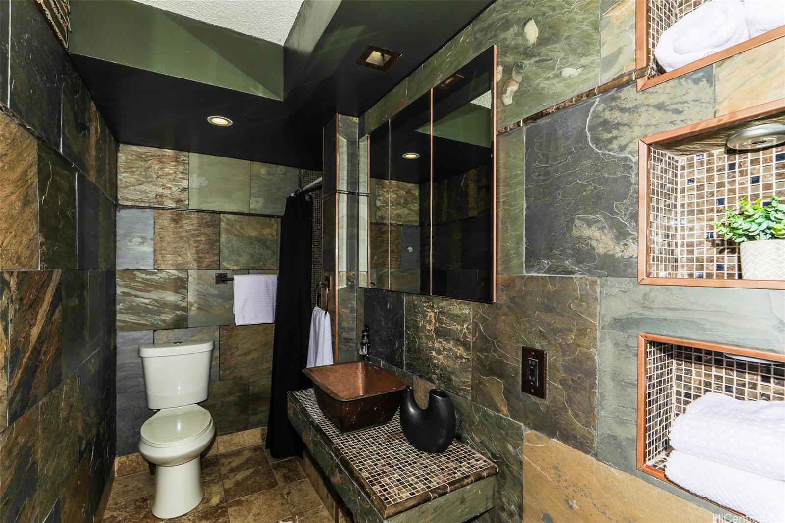 Esplanade condo # 22H, Honolulu, Hawaii - photo 14 of 25