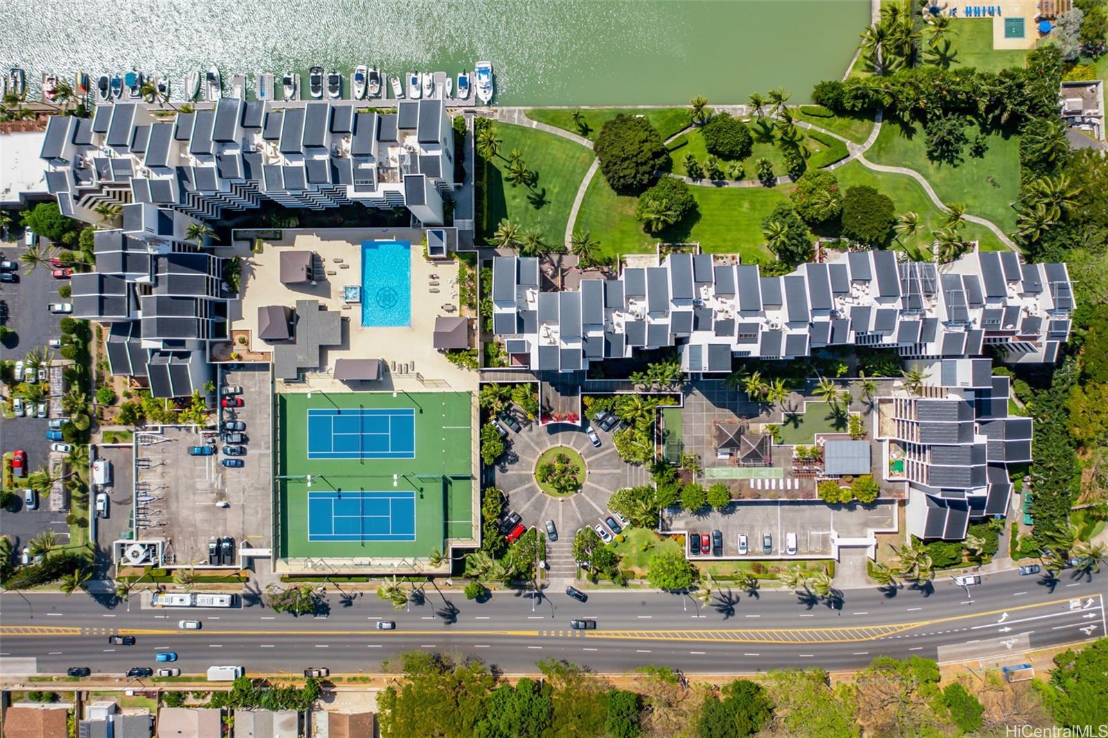 Esplanade condo # 25B, Honolulu, Hawaii - photo 17 of 23