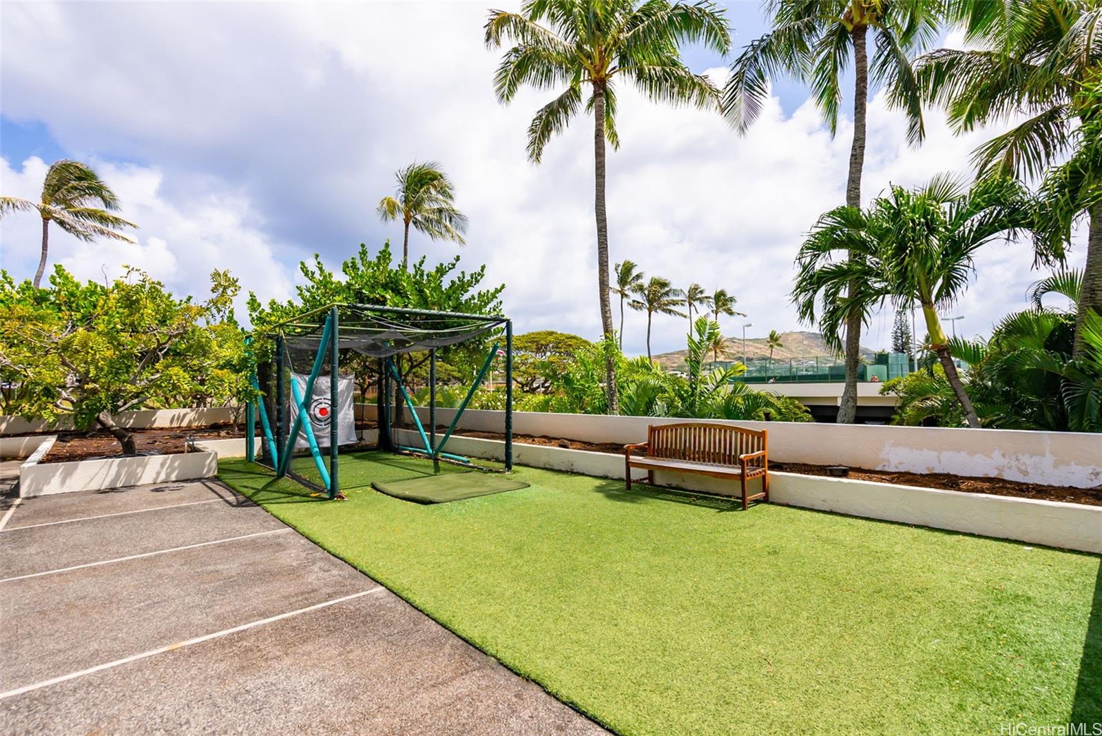 Esplanade condo # 25B, Honolulu, Hawaii - photo 19 of 25