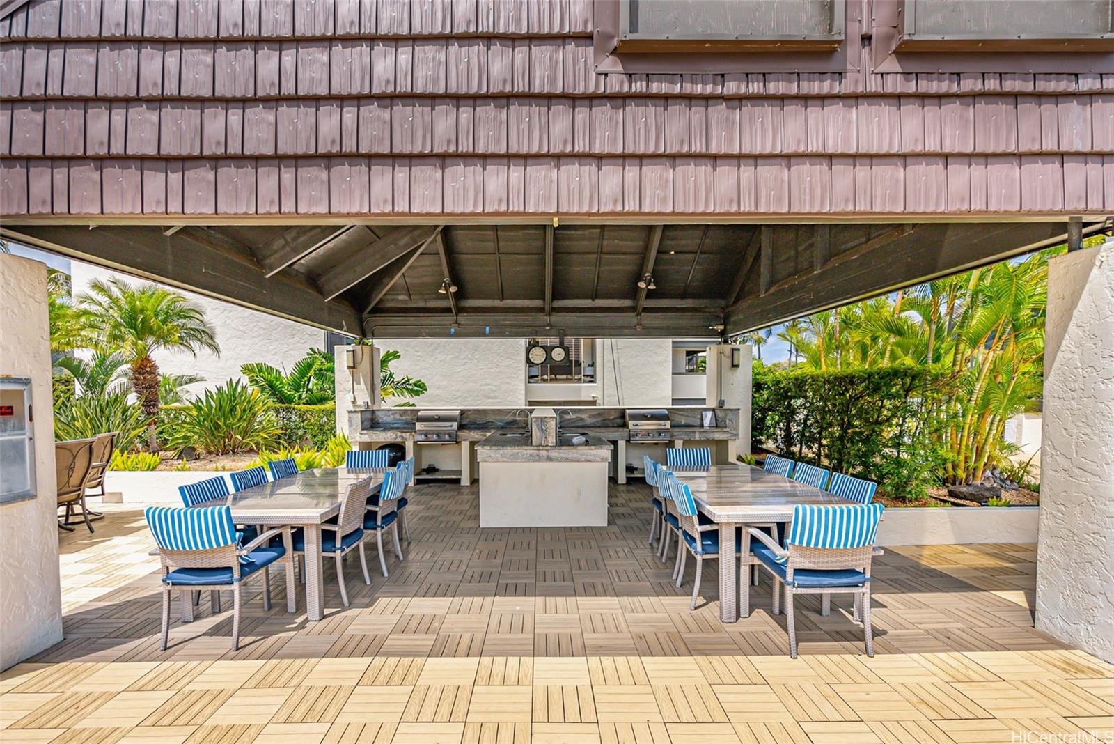Esplanade condo # 25B, Honolulu, Hawaii - photo 23 of 25