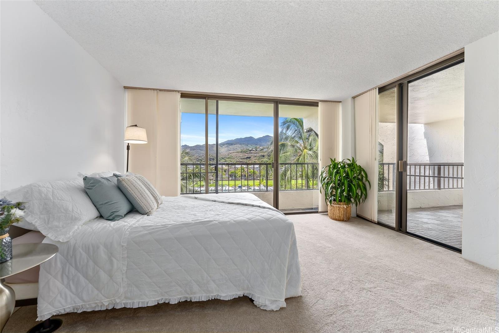 Esplanade condo # 25B, Honolulu, Hawaii - photo 10 of 25