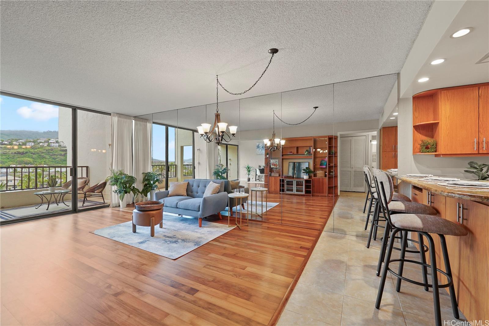 Esplanade condo # 26D, Honolulu, Hawaii - photo 2 of 22