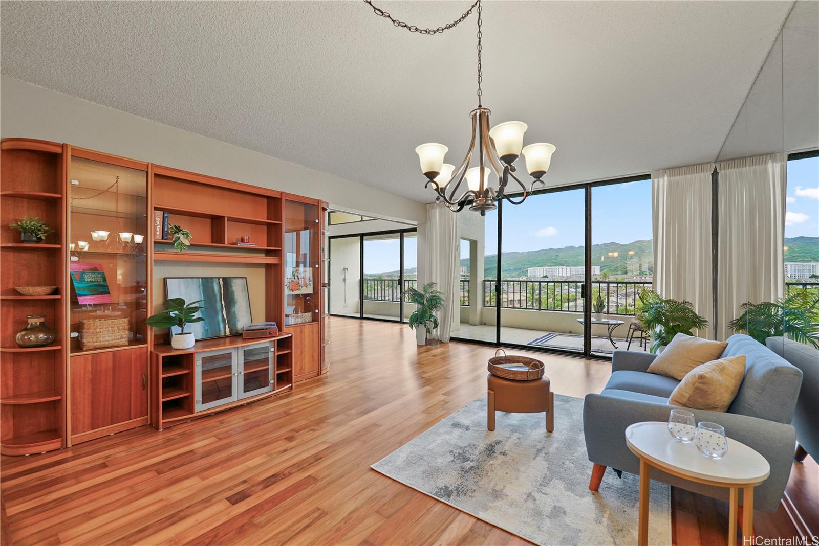 Esplanade condo # 26D, Honolulu, Hawaii - photo 7 of 22