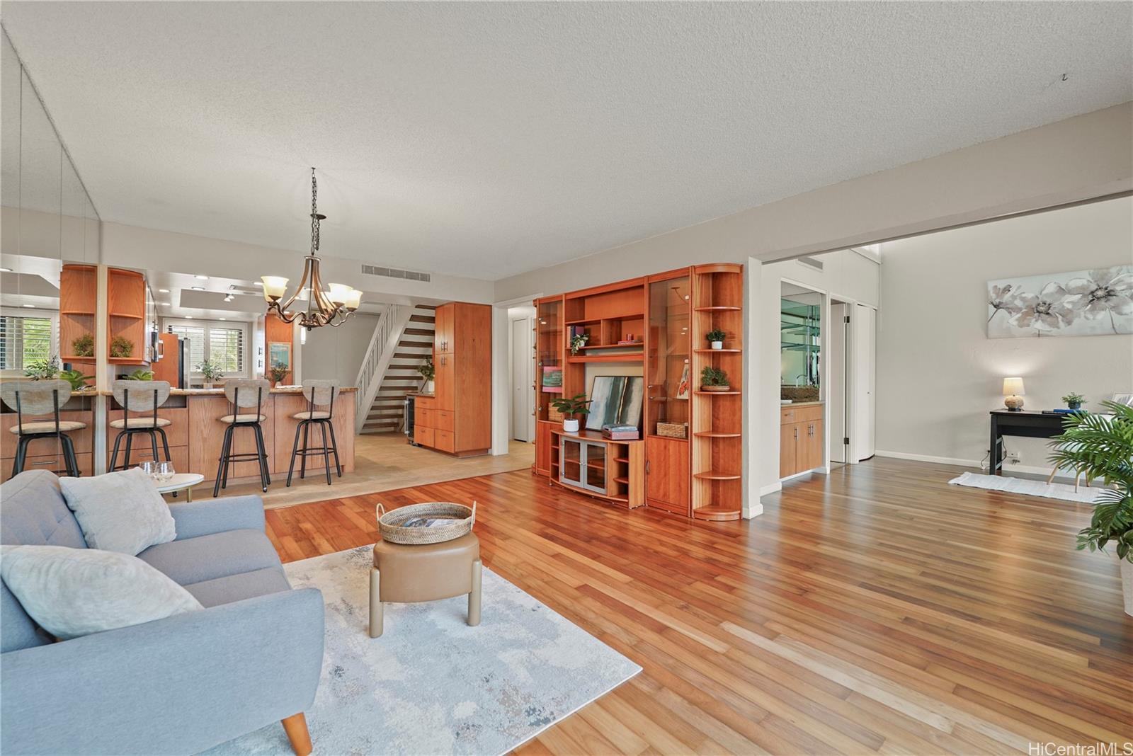 Esplanade condo # 26D, Honolulu, Hawaii - photo 8 of 22