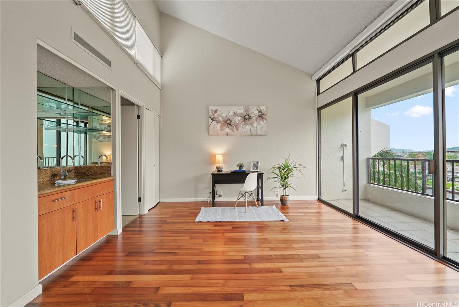 Esplanade condo # 26D, Honolulu, Hawaii - photo 9 of 22