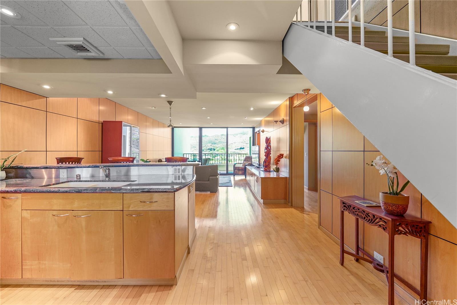 Esplanade condo # 28K, Honolulu, Hawaii - photo 13 of 24