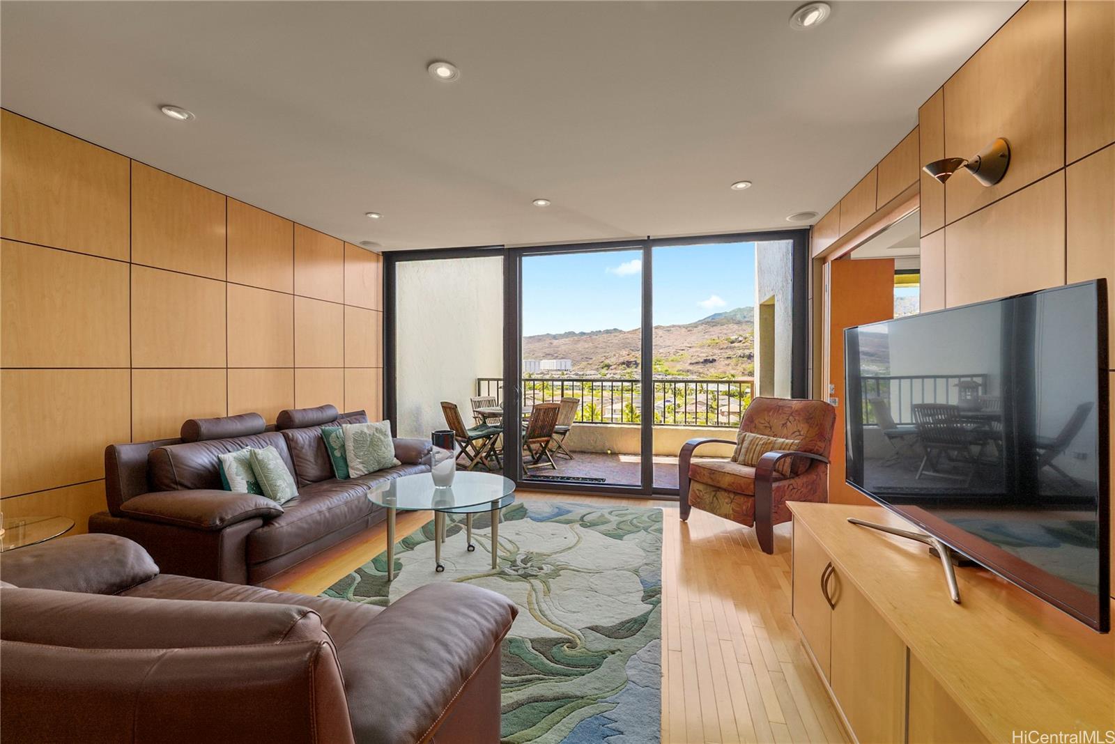 Esplanade condo # 28K, Honolulu, Hawaii - photo 18 of 24