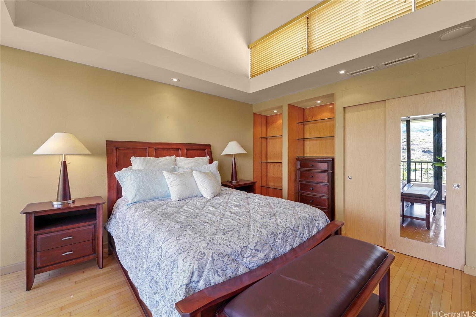 Esplanade condo # 28K, Honolulu, Hawaii - photo 20 of 24