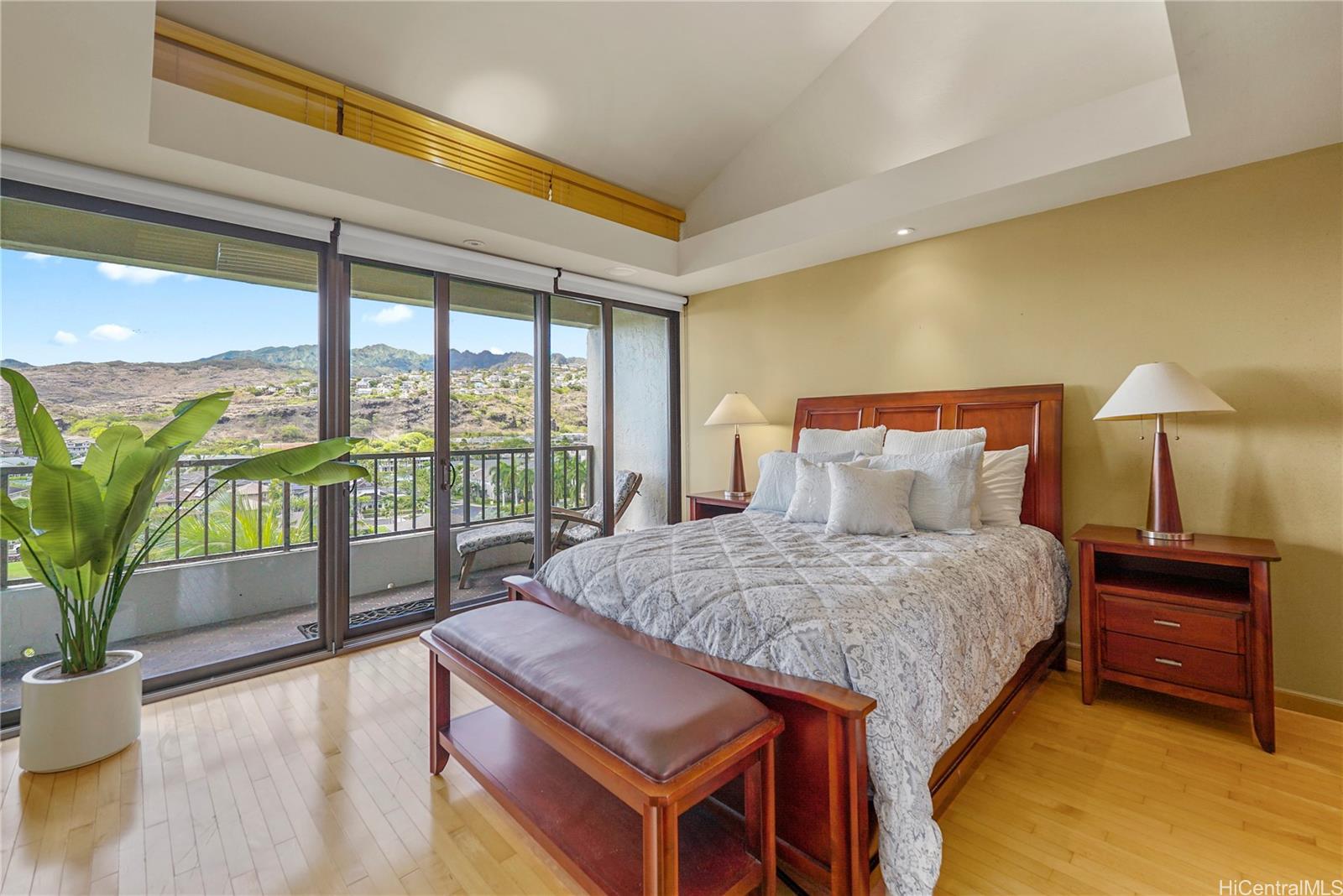 Esplanade condo # 28K, Honolulu, Hawaii - photo 21 of 24