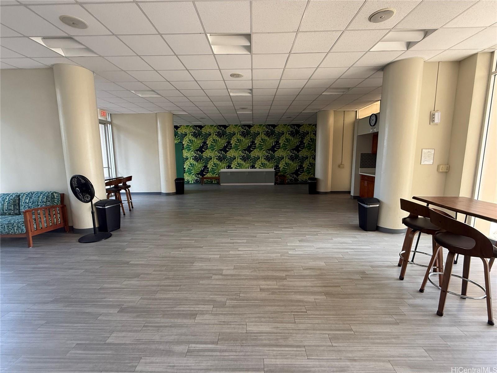 Ala Wai Plaza condo # 1611, Honolulu, Hawaii - photo 3 of 10