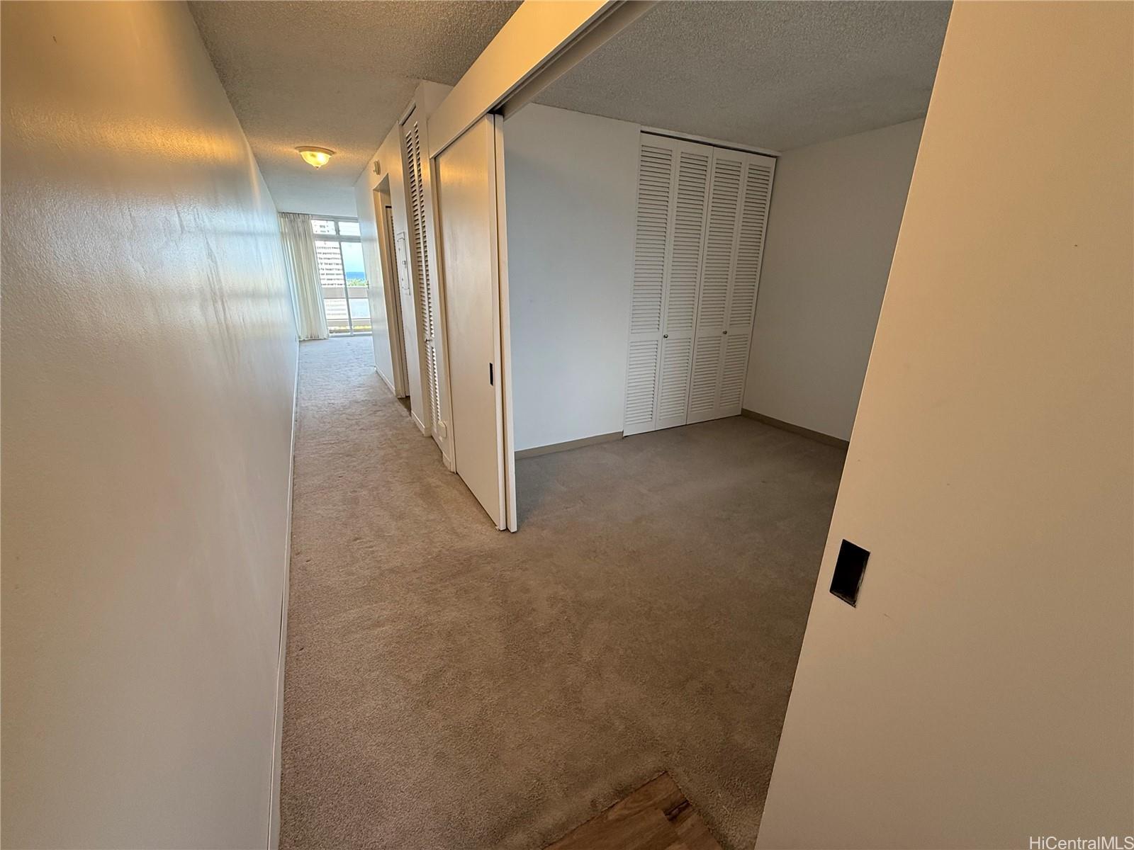 Ala Wai Plaza condo # 1611, Honolulu, Hawaii - photo 7 of 10