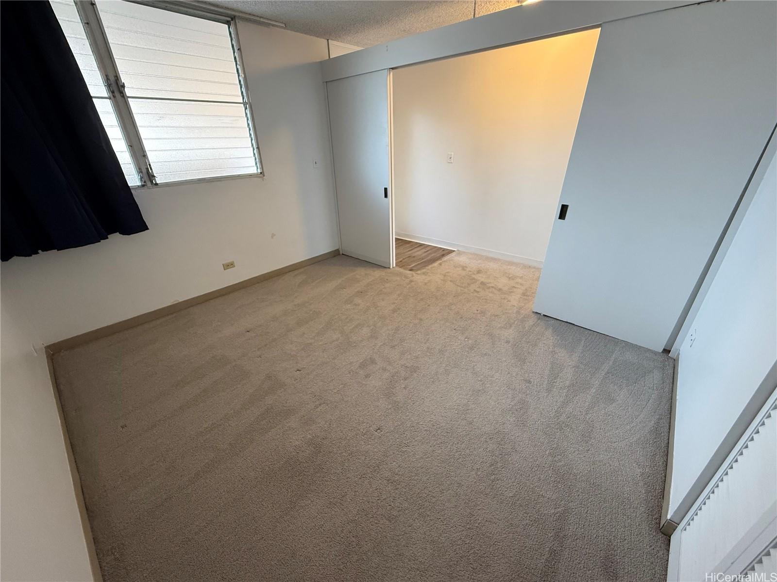 Ala Wai Plaza condo # 1611, Honolulu, Hawaii - photo 8 of 10