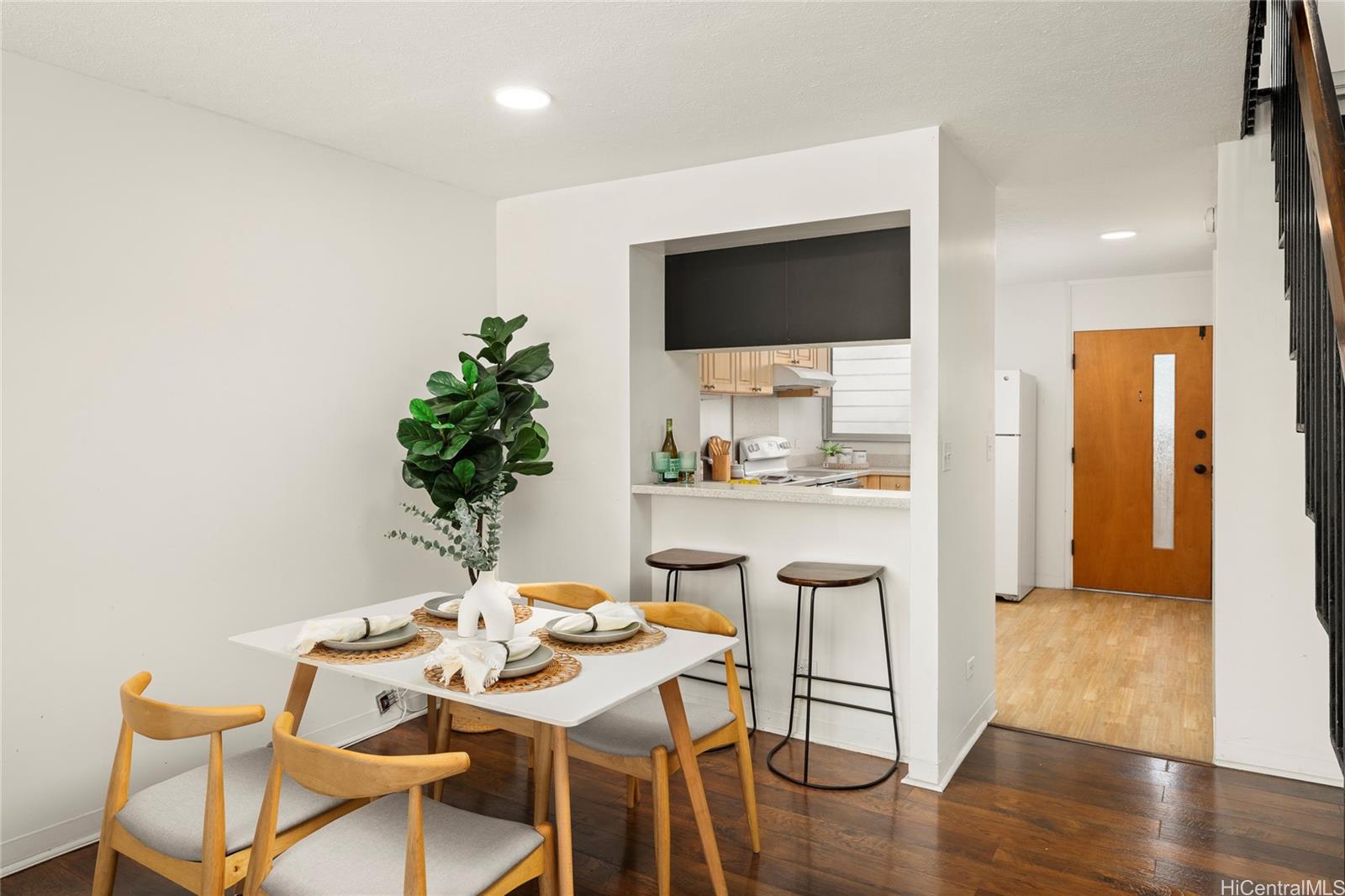 Ala Wai Plaza condo # 1801, Honolulu, Hawaii - photo 12 of 19