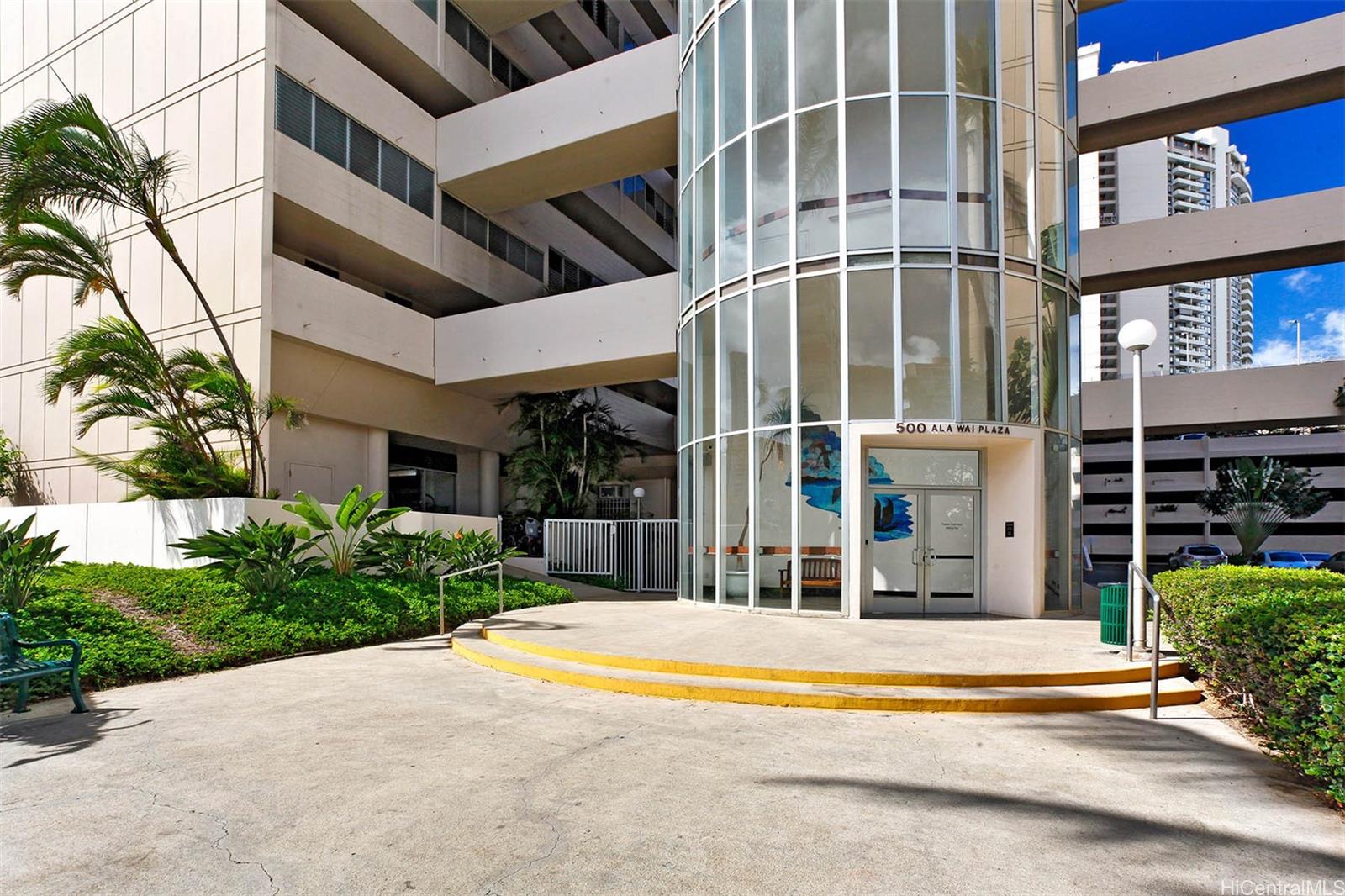 Ala Wai Plaza condo # 2401, Honolulu, Hawaii - photo 22 of 23
