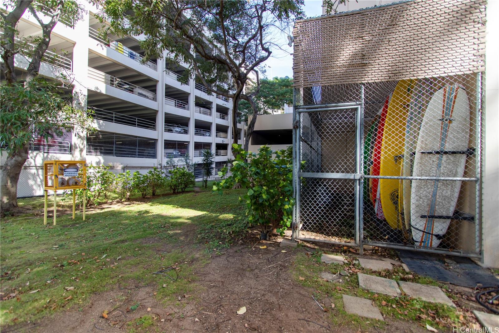 Ala Wai Plaza condo # 301, Honolulu, Hawaii - photo 24 of 25