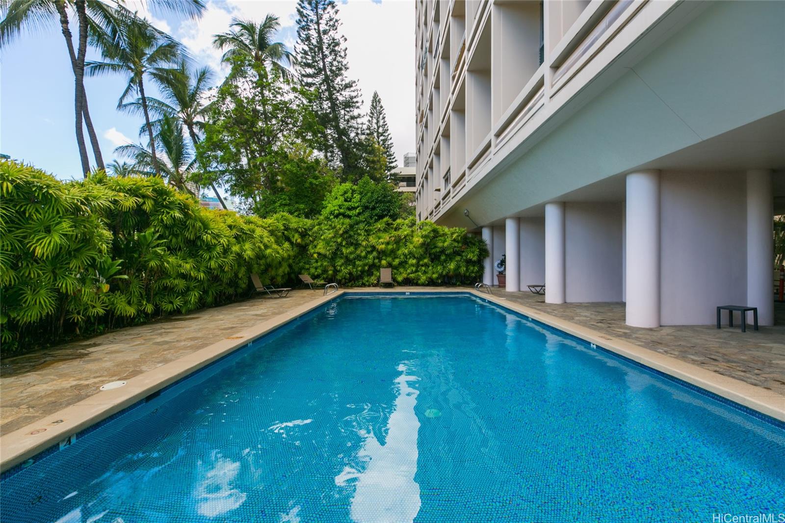 Ala Wai Plaza condo # 311, Honolulu, Hawaii - photo 13 of 25