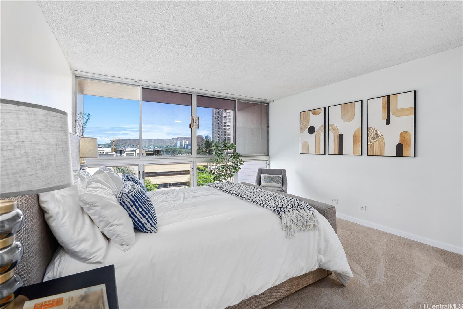 Ala Wai Plaza condo # 532, Honolulu, Hawaii - photo 6 of 18