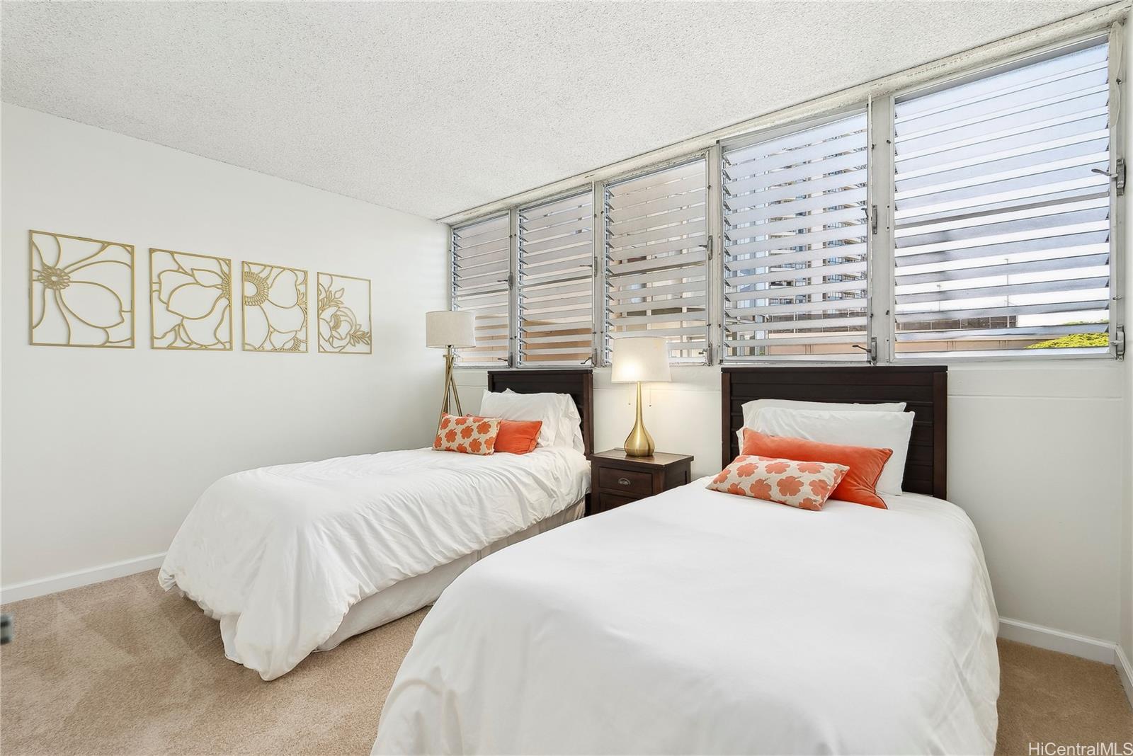 Ala Wai Plaza condo # 532, Honolulu, Hawaii - photo 10 of 18