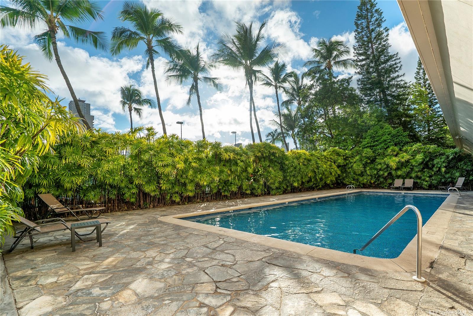 Ala Wai Plaza condo # 736, Honolulu, Hawaii - photo 23 of 25