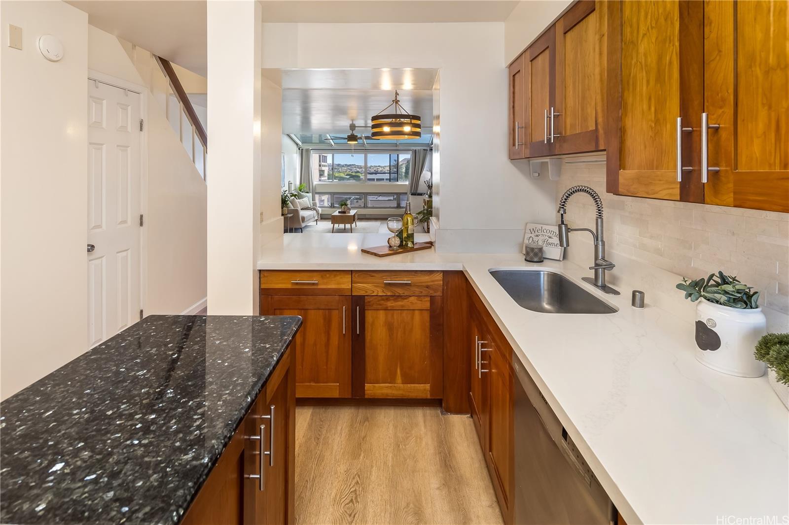 Ala Wai Plaza condo # 736, Honolulu, Hawaii - photo 10 of 25