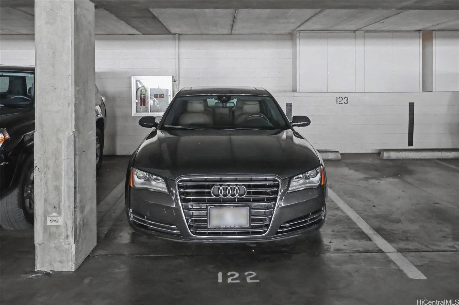 Ala Wai Plaza condo # 904, Honolulu, Hawaii - photo 18 of 25