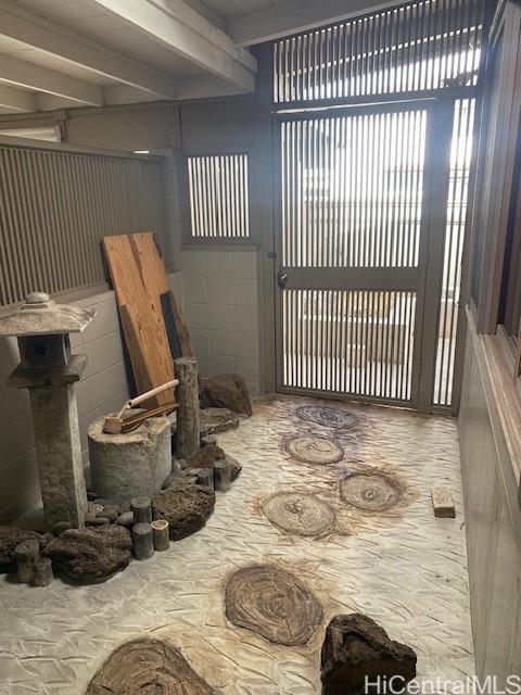 501  Analu Street Puunui, Honolulu home - photo 5 of 15