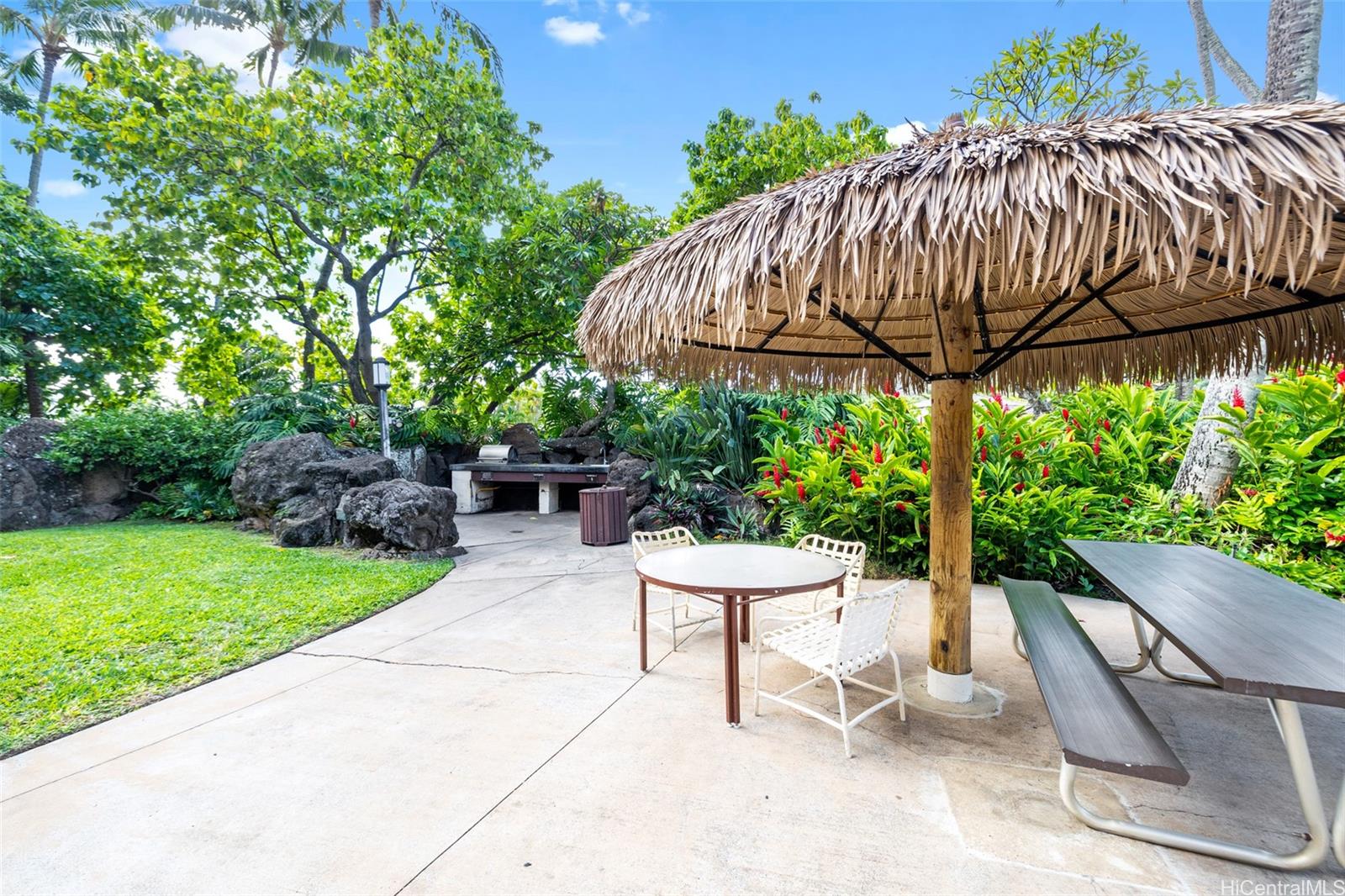 Mauna Luan condo # 110E, Honolulu, Hawaii - photo 19 of 23