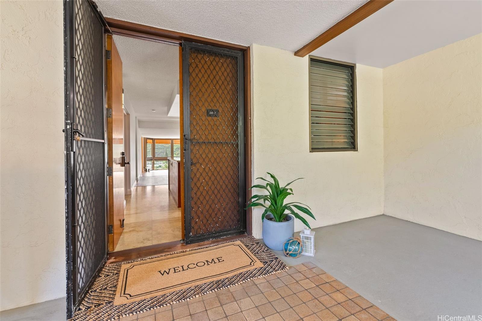 Mauna Luan condo # 1/10J, Honolulu, Hawaii - photo 16 of 25