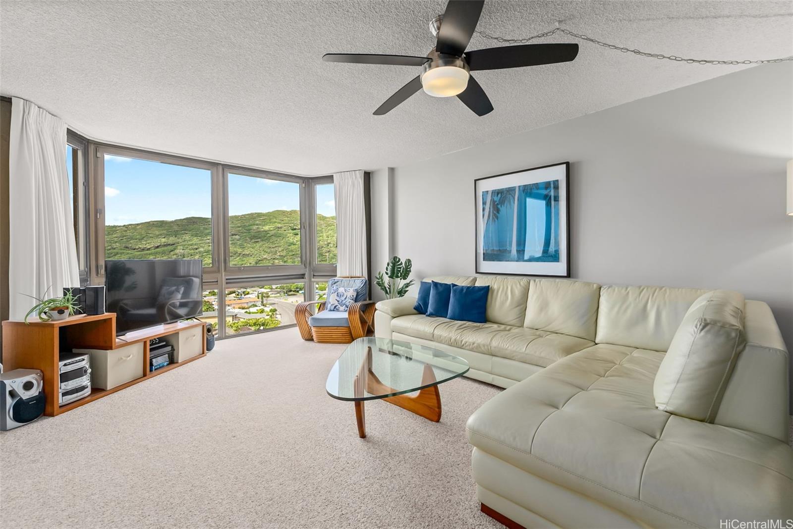 Mauna Luan condo # 1-14H, Honolulu, Hawaii - photo 11 of 25