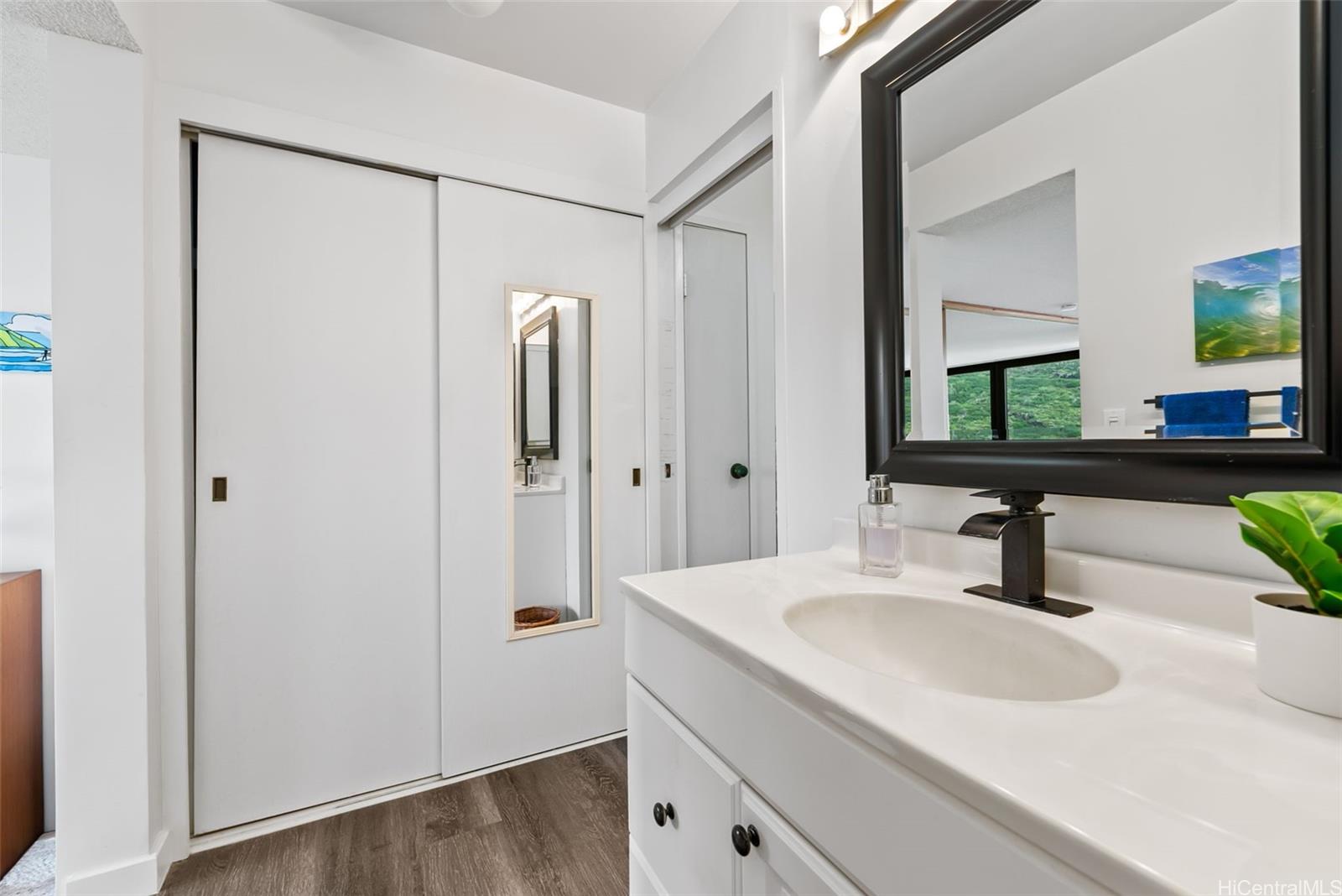 Mauna Luan condo # 1-14H, Honolulu, Hawaii - photo 16 of 25