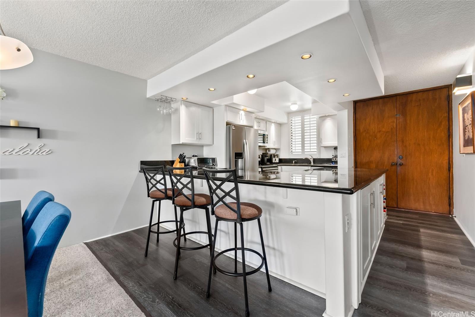 Mauna Luan condo # 1-14H, Honolulu, Hawaii - photo 4 of 25