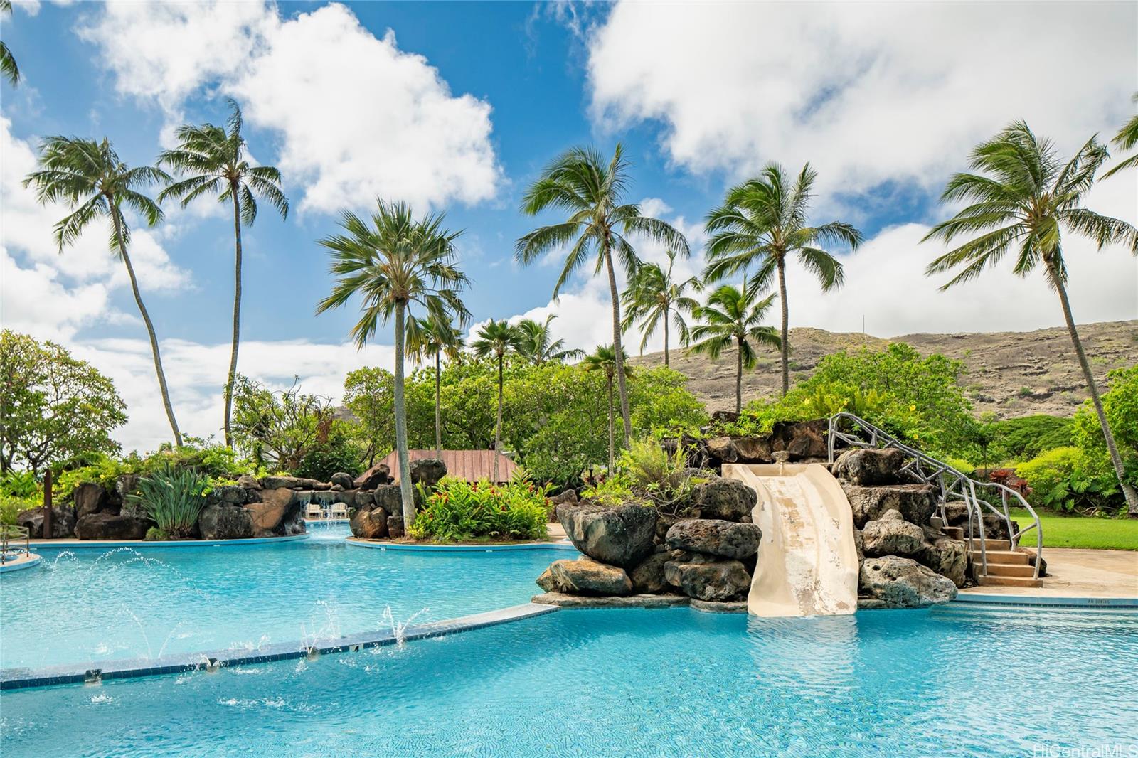 Mauna Luan condo # 1/19J, Honolulu, Hawaii - photo 17 of 19