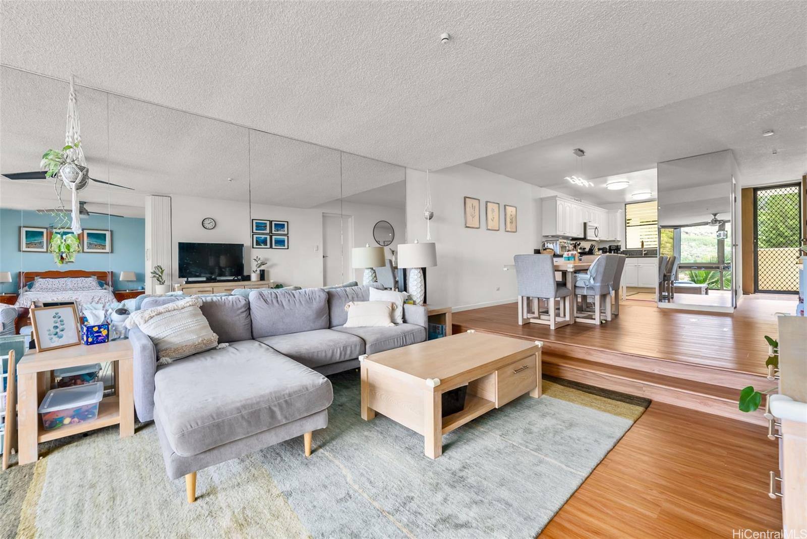 Mauna Luan condo # 1/7H, Honolulu, Hawaii - photo 4 of 23