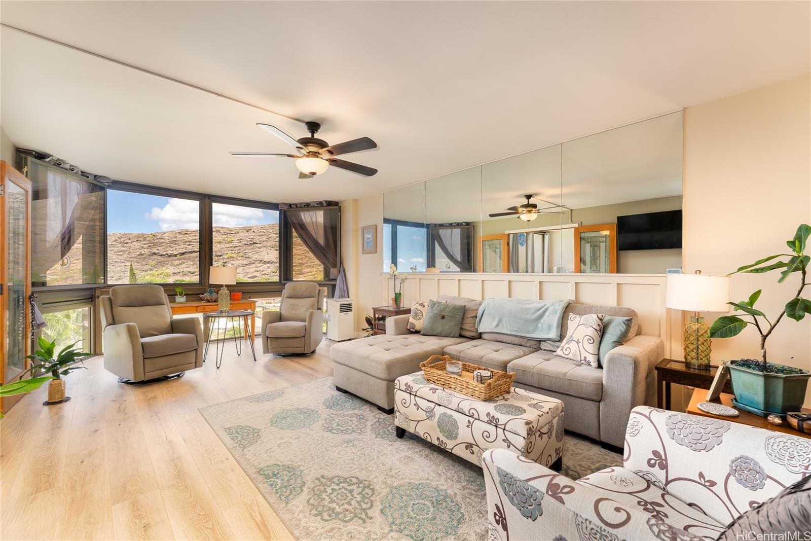 Mauna Luan condo # 1/9J, Honolulu, Hawaii - photo 2 of 22