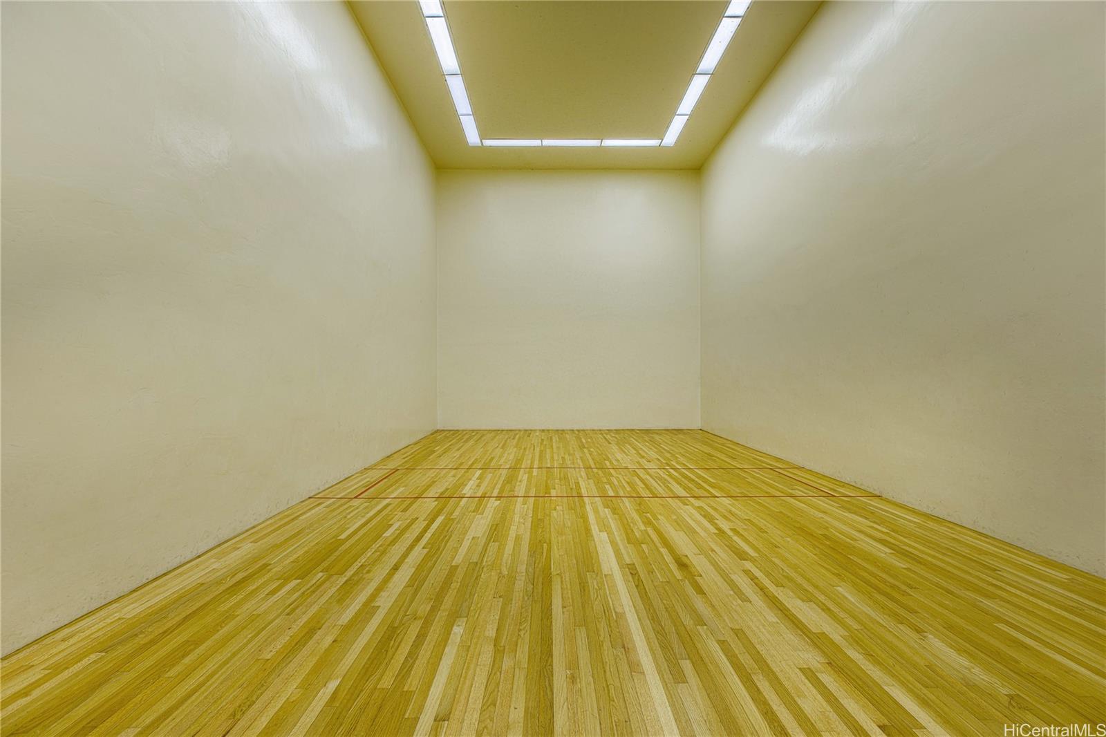 Mauna Luan condo # 6L, Honolulu, Hawaii - photo 11 of 14