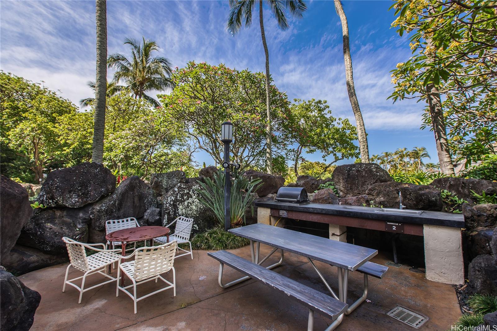 Mauna Luan condo # 6L, Honolulu, Hawaii - photo 4 of 14